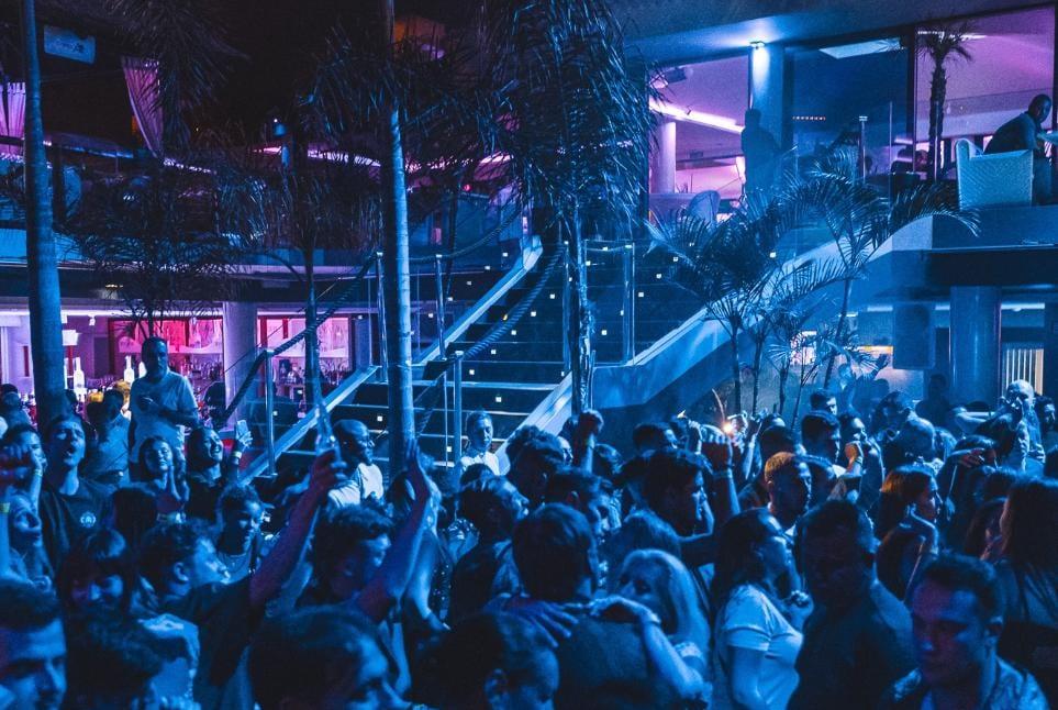 Playa de las Américas After Dark: Nightlife Guide