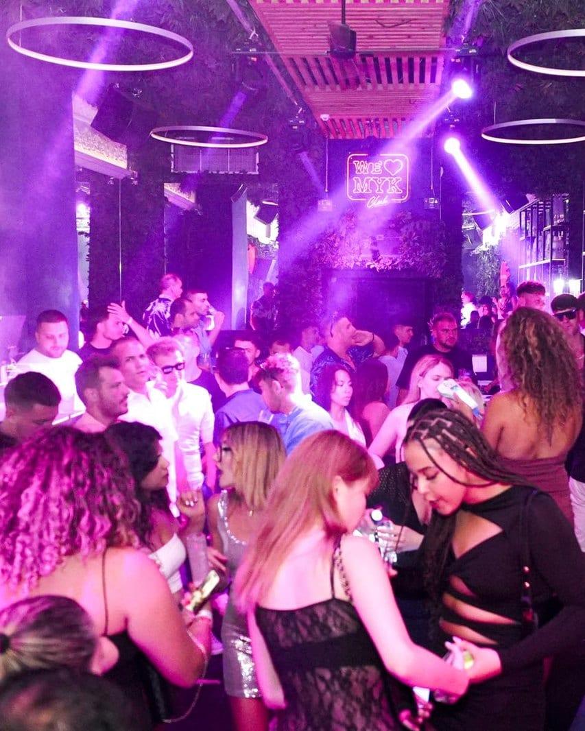Mykonos Party Vibes — We Love Myk — die wildeste Clubnacht in Mykonos Town
