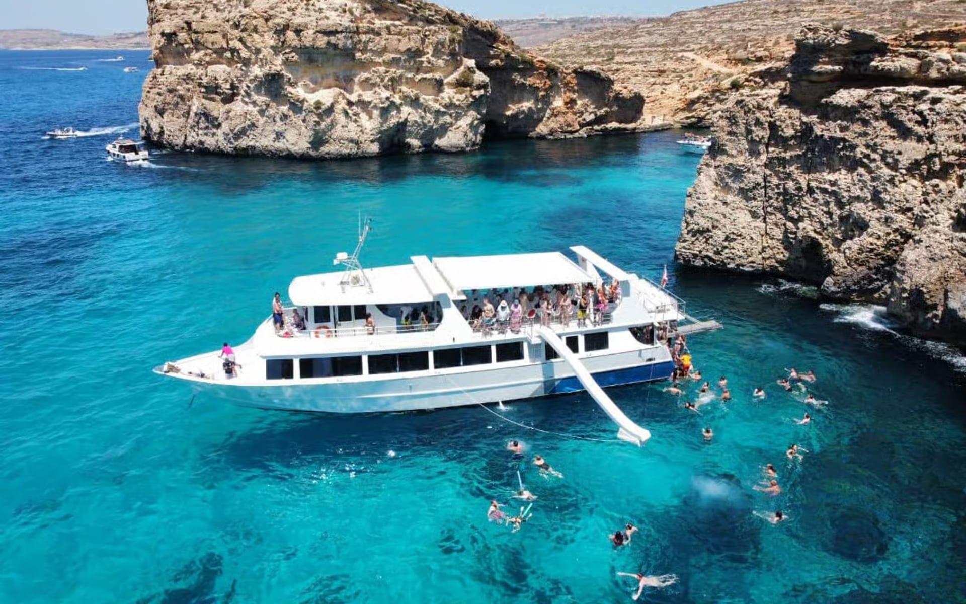Malta Party Vibes: Toy Room, Gianpula a boat party na Comino